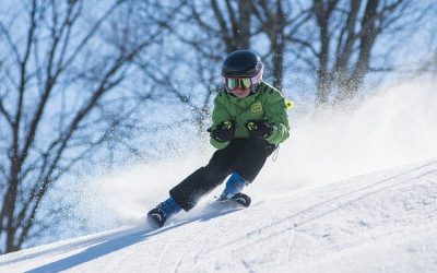 HOW TO SELECT A CHILD’S SKI HELMET